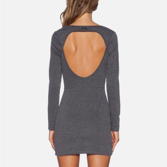 RVCA Easy kill bodycon dress holiday - Picture 3 of 8